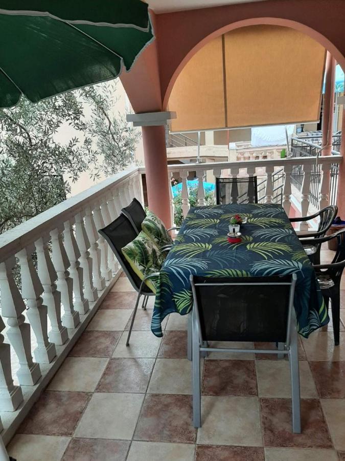 Apartment Pavle Perovic Sveti Stefan Eksteriør bilde